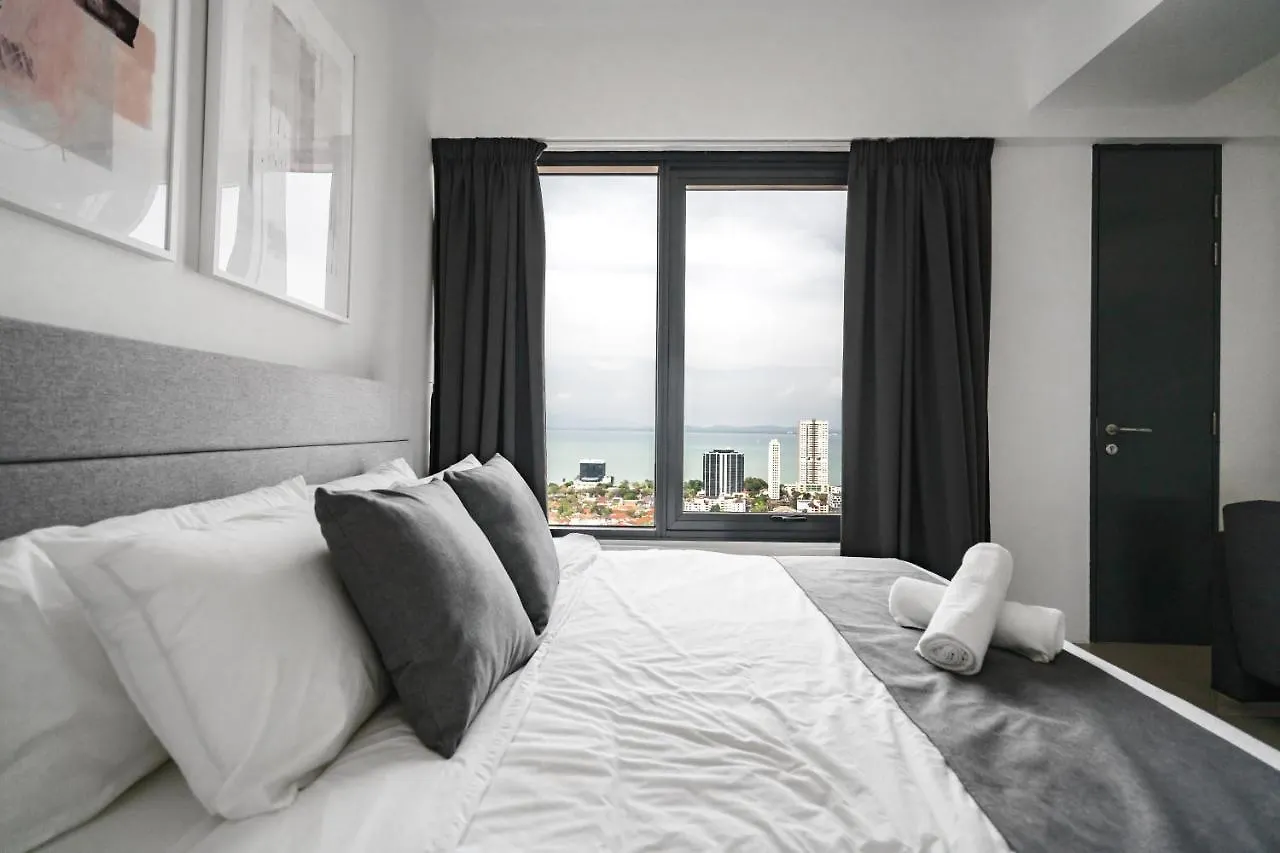Tropicana 218 Macalister By Simply Penang Джорджтаун 0*,